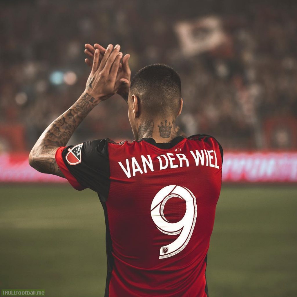 Gregory van der Wiel posts a goodbye message to Toronto FC fans confirming  his departure after an altercation with manager Greg Vanney