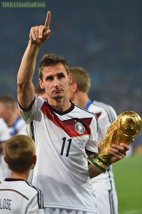 🗣 “The football I grew up playing is no longer there. Today, all players care about their cars, their shoes with their name on it, and their image. While for me, the only thing that counted was football. Nothing else."  - Miroslav Klose.