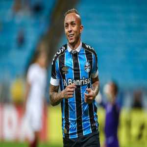 Everton Soares exit to Everton is very close to done deal [radio grenal]