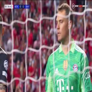 Benfica - Bayern München - Manuel Neuer great save 55’
