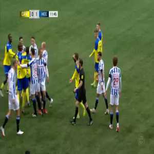 Doke Schmidt (Cambuur) straight red card against Heerenveen 12'