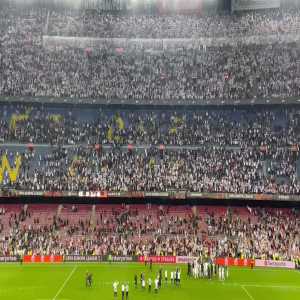 [Helena Condis Edo] It is the Camp Nou even if it looks like the Bernabeu...