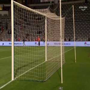 Maxence Prevot (Sochaux) penalty save against Nimes 90'+3'